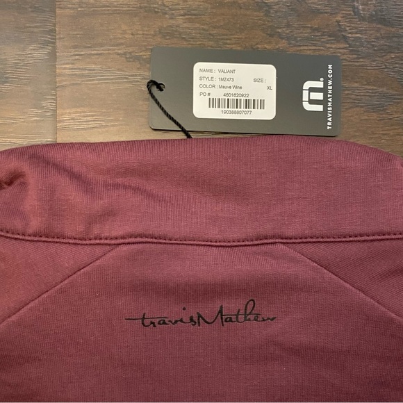 New with Tag Travis Mathew Valiant mens long sleeve 1/3 zip pullover size L & XL - Picture 8 of 15